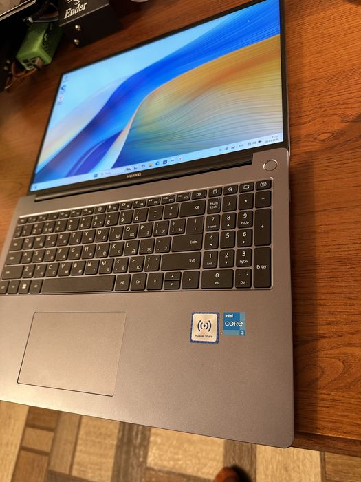 Huawei 16 дюймов