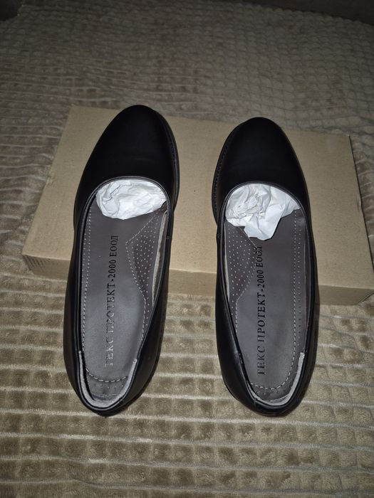 Дамски обувки от естествена кожа