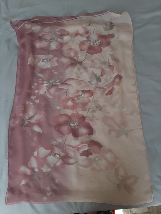 Шарфы  разные  ^