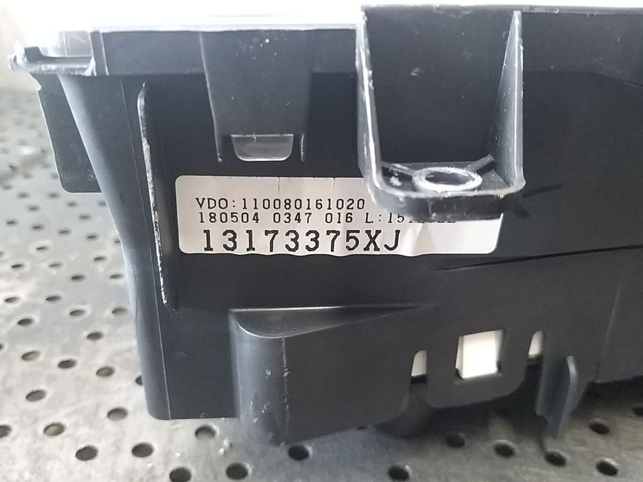 Ceasuri bord diesel opel meriva a x03 13173375xj