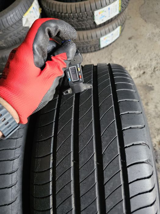 2 anvelope vara 205 50 17 Michelin 6.2mm