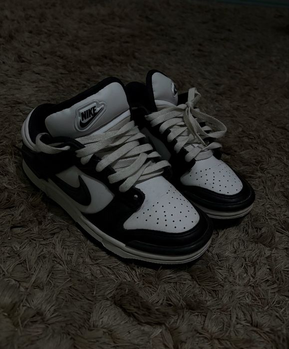 low nike panda shoes
