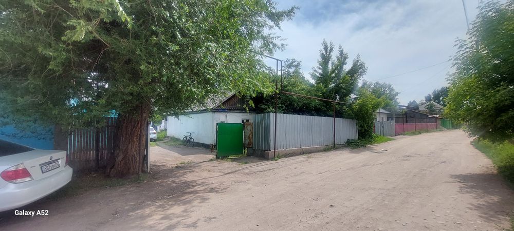 Продаётся     дом   .