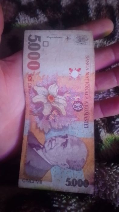 Bancnote vechi 5000 cinci mii lei 1000 mie  500 cinci sute lei vând!