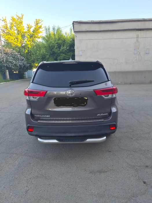 Продам а/м тойота хайлендер