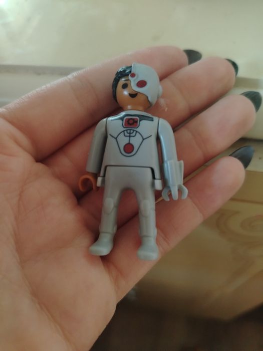 Kinder dc play Mobil игрушки