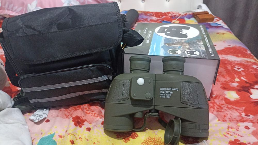 Бинокль waterproof/floating 10×50mm