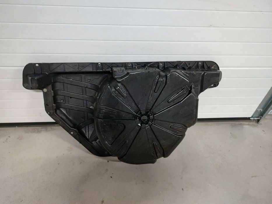 Suport roata de rezerva ,oala spate Renault scenic 3