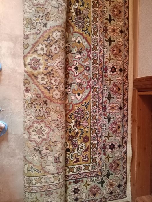 Ковёр натуральный шерстяной