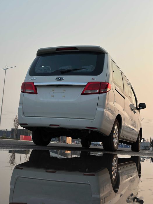 JAC M4 nalichida tayyor