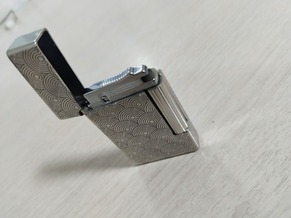 Зажигалка Dupont initial