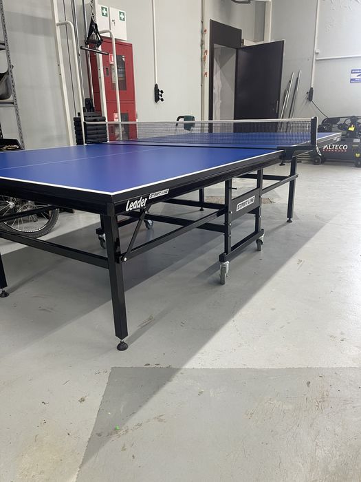 Теннисный стол -1.