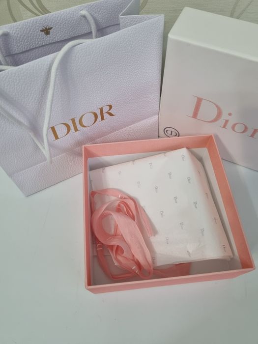 Коробка пакет подарочный Диор
