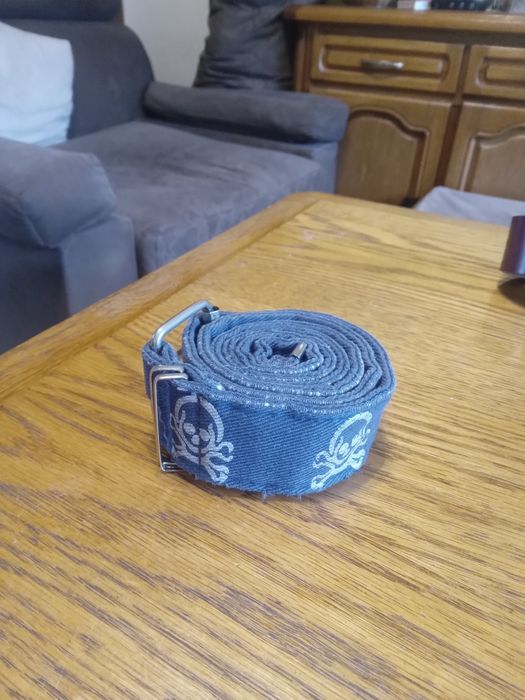 Дамски, мъжки колани