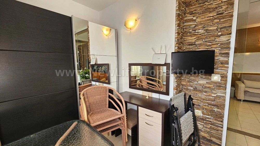 Продава се Двустаен апартамент в к.к. Слънчев бряг - 74 кв.м за 940 €/кв.м - Снимка #9