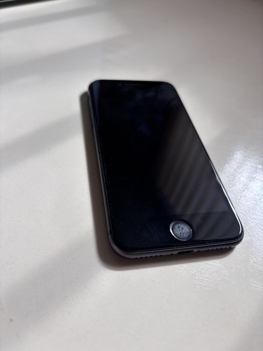 Iphone 8 - 64GB