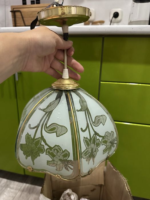 Продам люстры !Дешево!