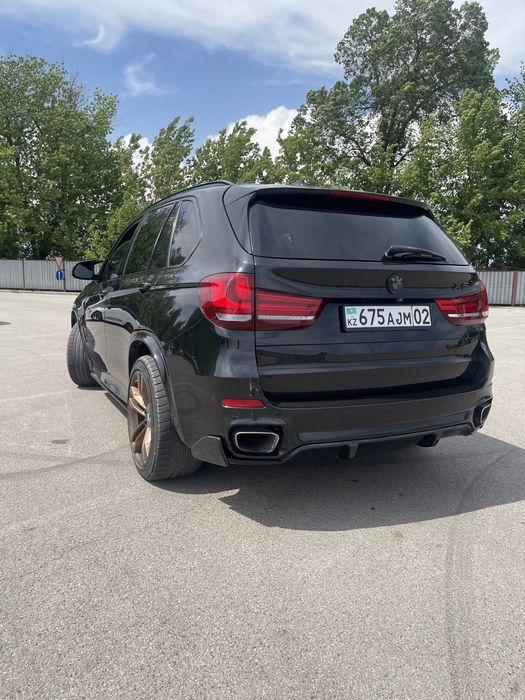 Продам bmw x5 f15