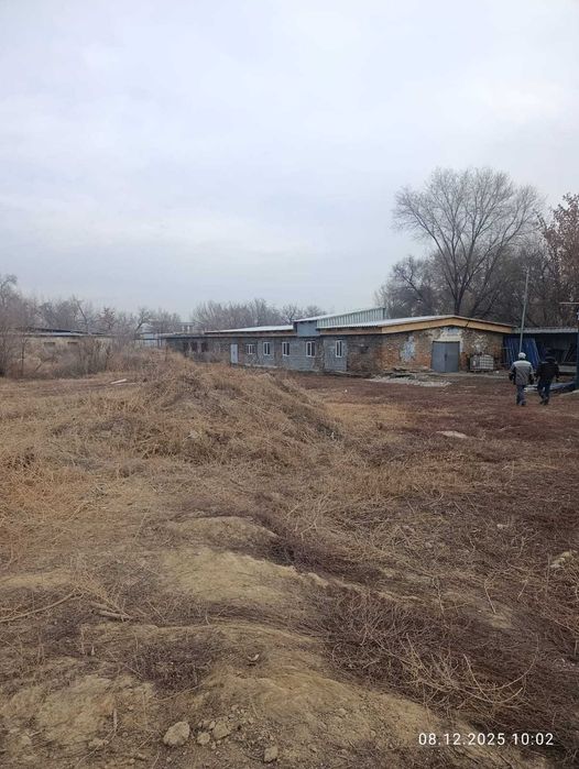 Участок 0,88 га в черте города