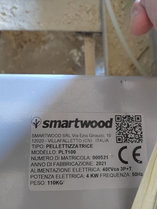 Presa PELETI iteliana PLT 100