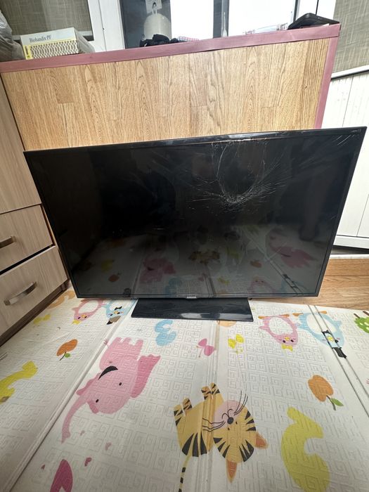 Продам телевизор Samsung