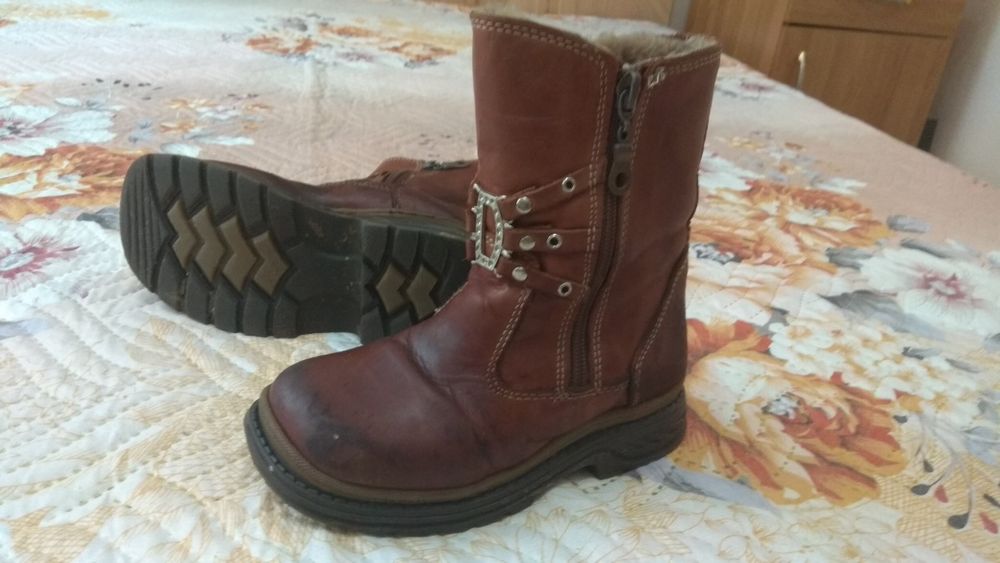 Ботушки Зимни Нат.Кожа р.29,р.25 -4лв., Кънки Ролк. "Flex"р.28-31-20лв