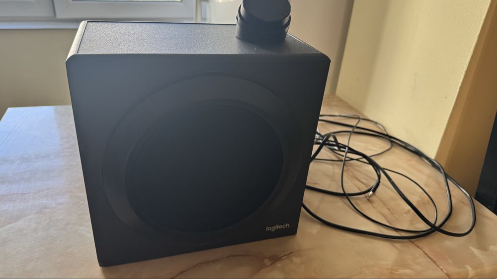 Sistem Audio Logitech 2.1 Z333 40W