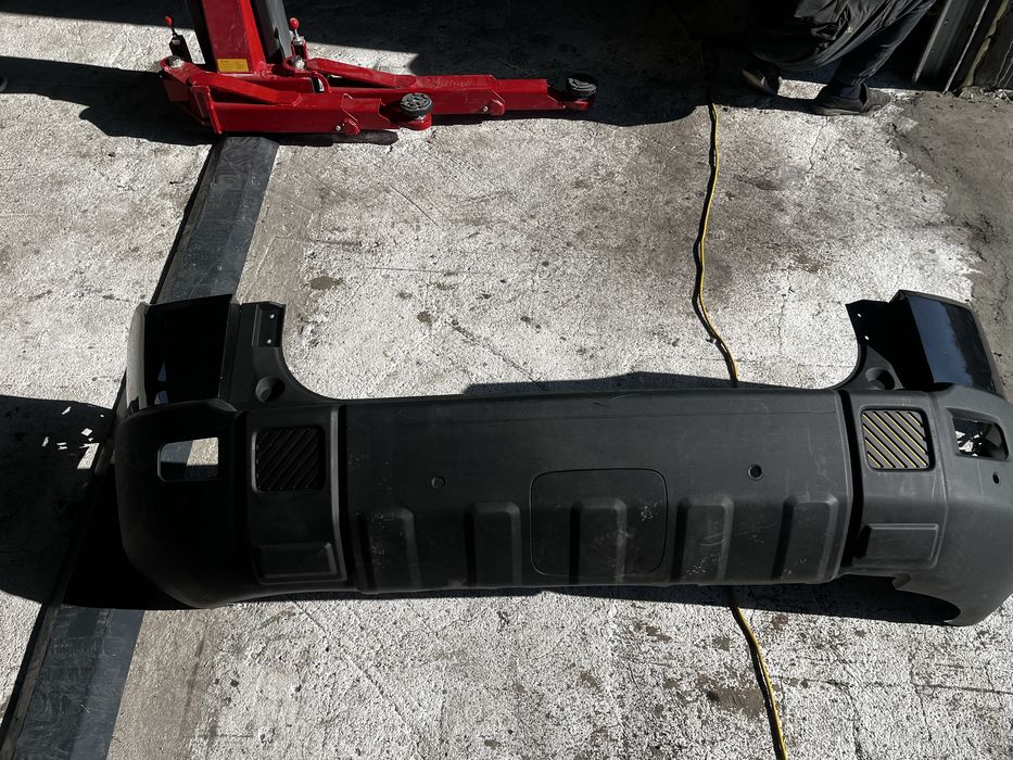 Продам бампер Jetour T1
