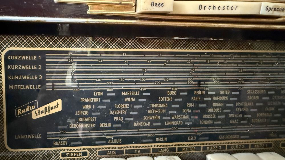 Radio Strassfurt RFT Super Strassfurt 600