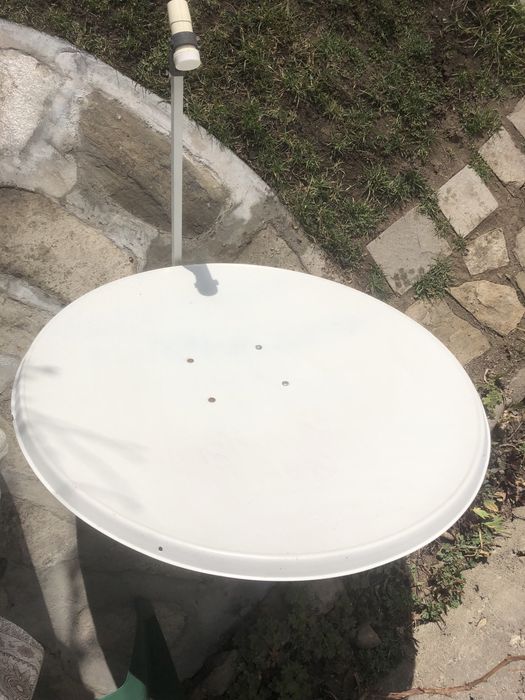 Сателитна антена (чиния) 90/80 см с приемник