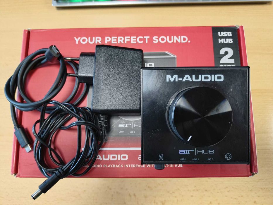 Placa sunet USB M-Audio air hub, 24 biți/192 kHz, USB/C