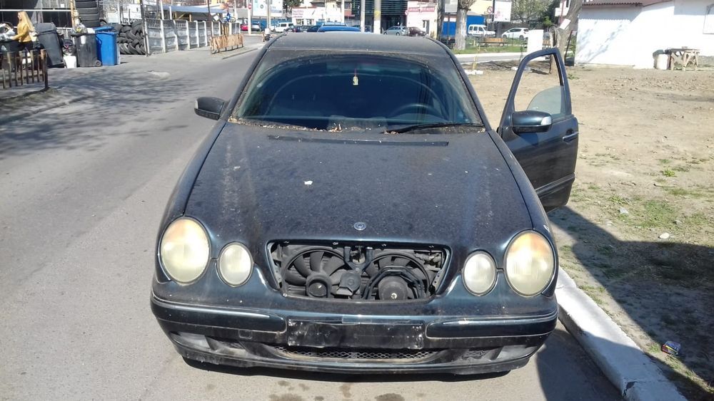 Dezmembrari Mercedes-Benz E-CLASS (W210) (1995-2003) E 320 CDI (210.0