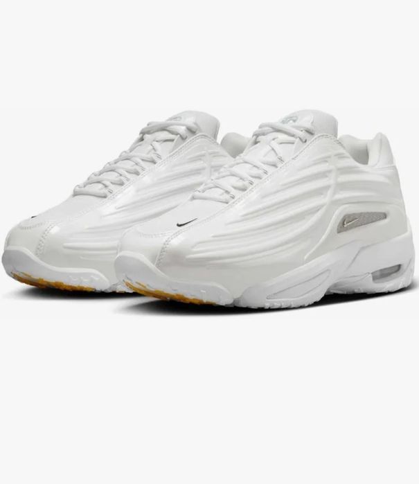Nike Nocta Hot Step 2 marimea 45...recomandat pentru cei care poarta 44