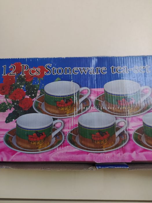 Продаю сервиз чайный