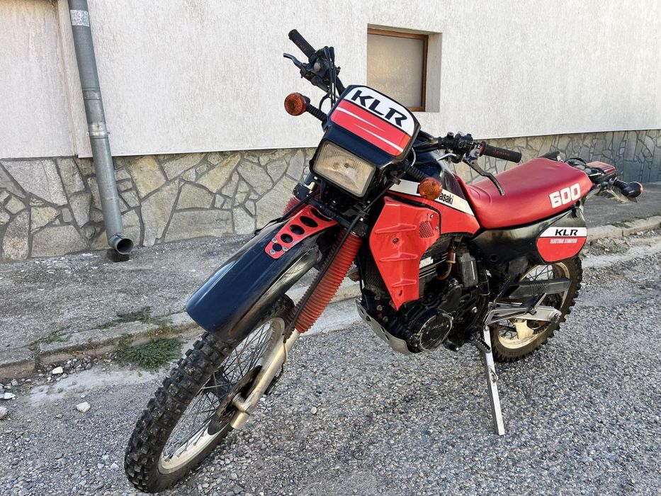 Кавазаки КЛР 600