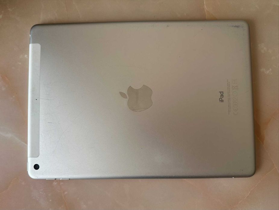 Apple iPad 5 Silver 128 GB Wi Fi + Cellular