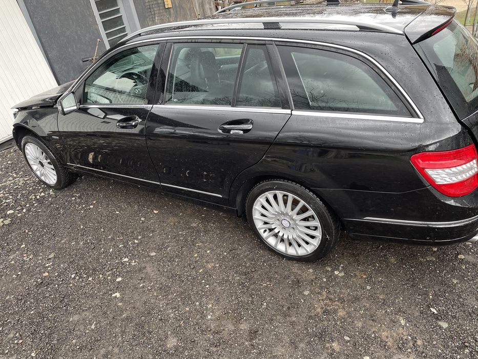 Usa stanga Portiera fata spate Mercedes w204 combi break facelift