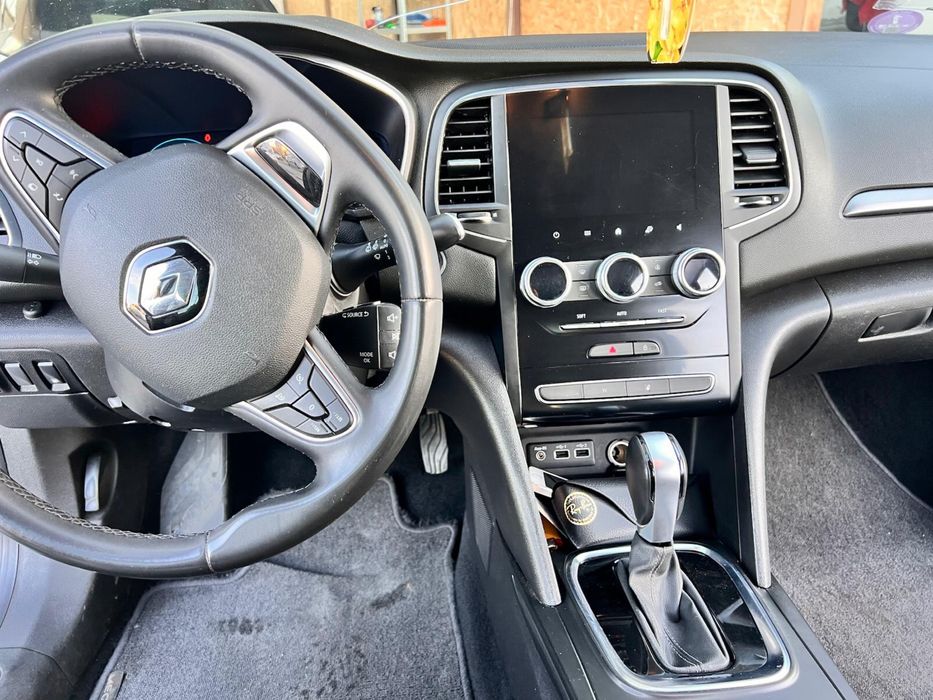 Renault Megane E-tech Hybrid 2022