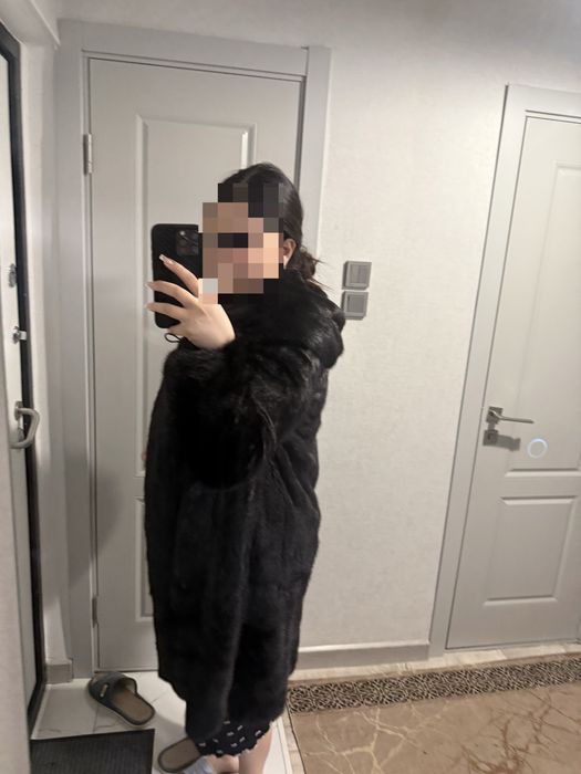 Продам норковую шубу