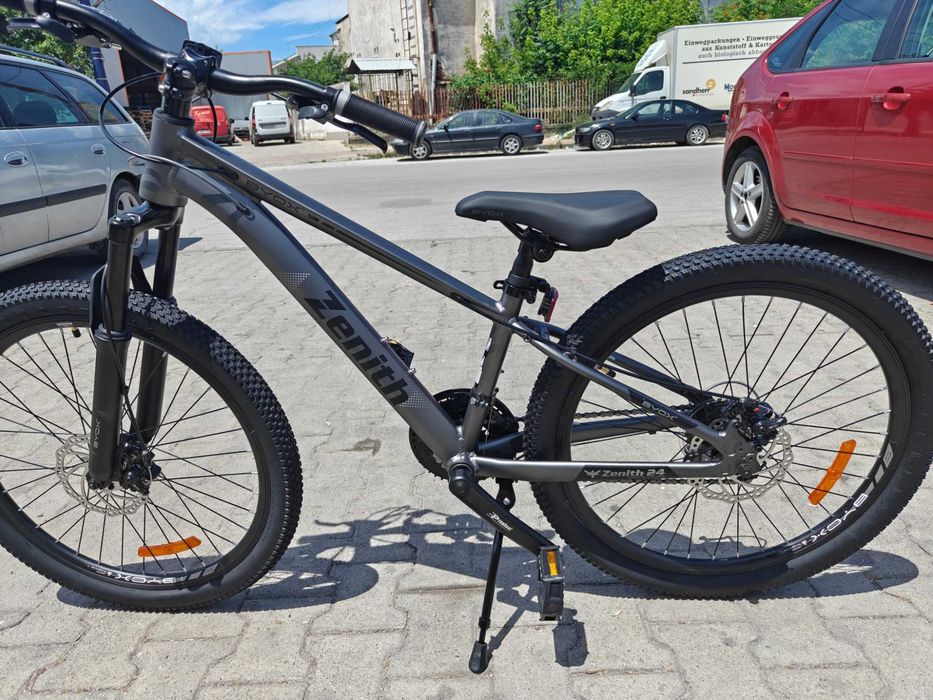 X Алуминиев велосипед 24" ZENITH сив