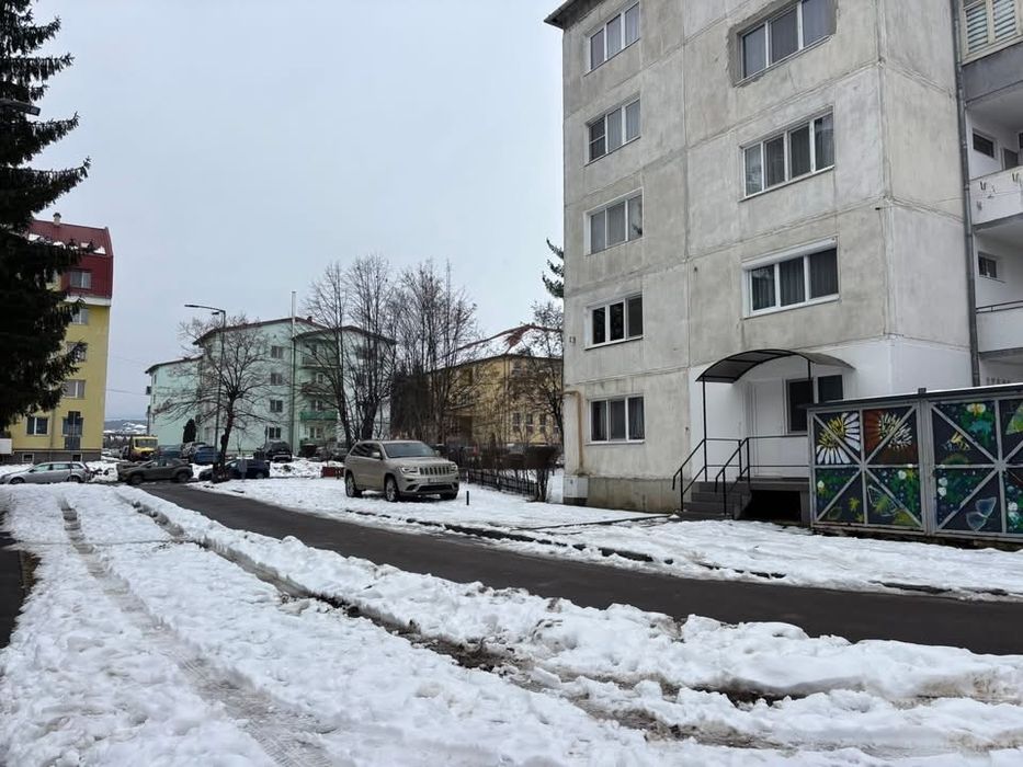 Spațiu comercial de închiriat