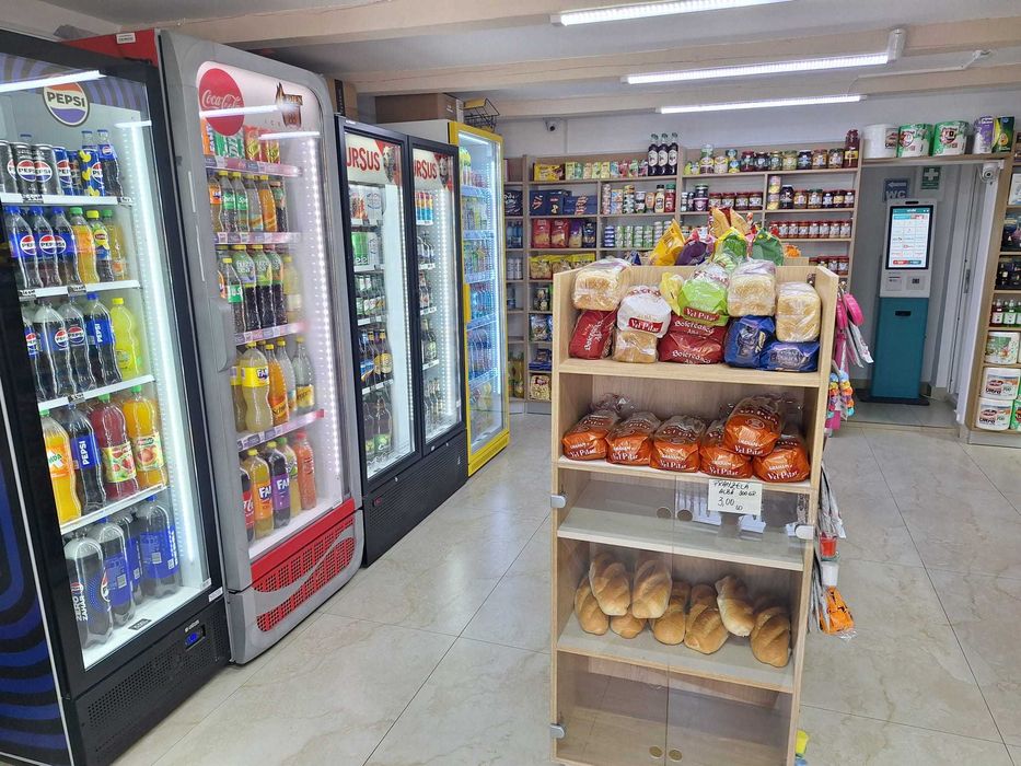 DE VÂNZARE: Mini Market complet utilat & funcțional