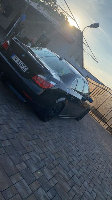 BMW 5 Series 0 — imagine 4