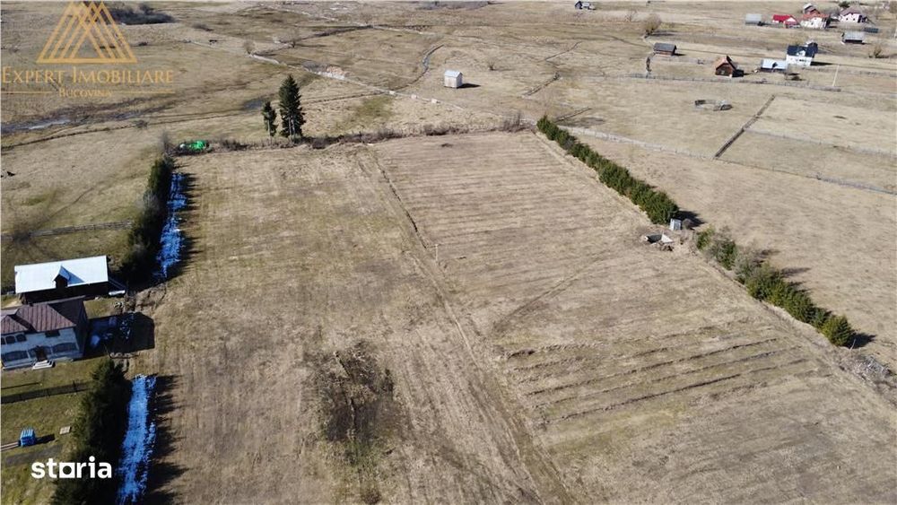 Casa la munte cu teren 2 hectare