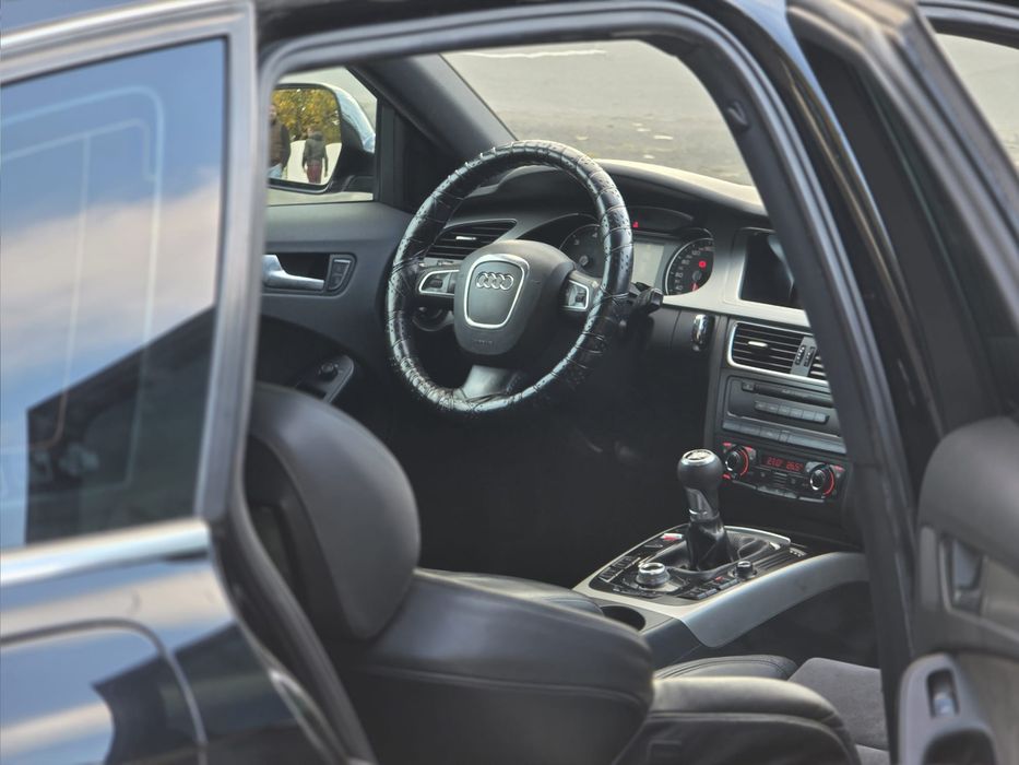 Audi a4 s-line 2.0 tdi an 2009 euro 5