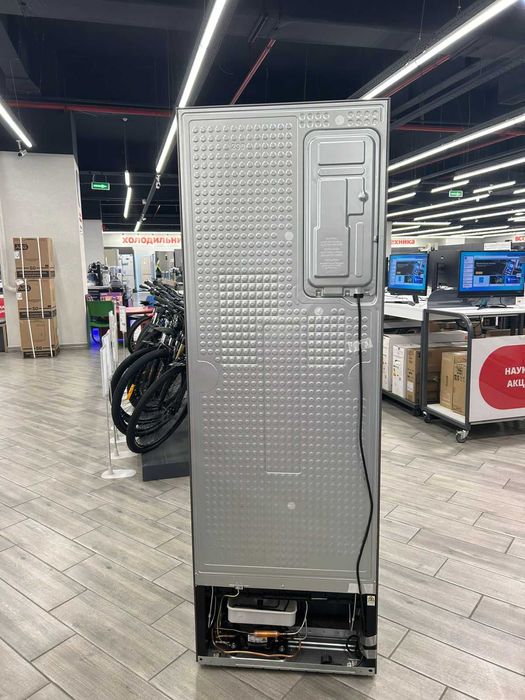 Холодильник Samsung