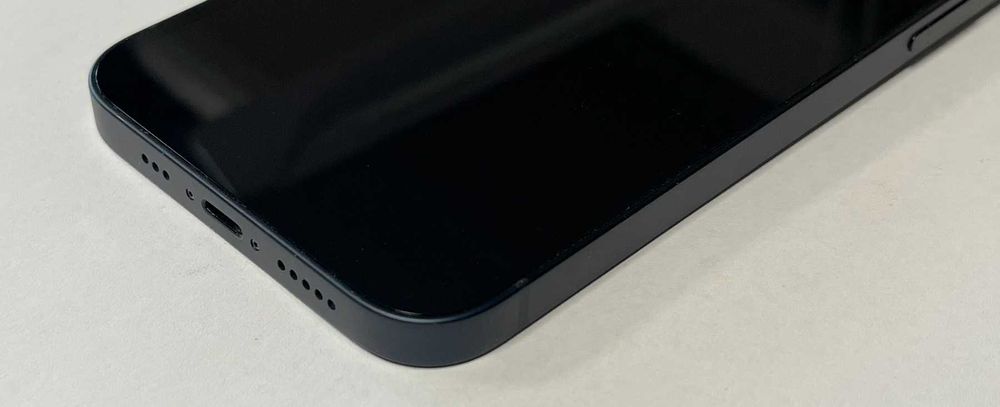 Iphone 12 64GB battery health 100% Като нов!!!