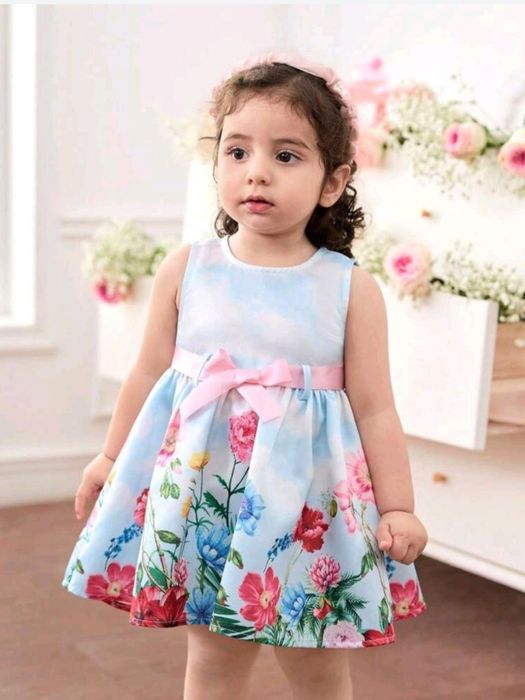 Детска рокля 12-24 месеца 15€

Детска рокля за момиче 12-24 месеца, п