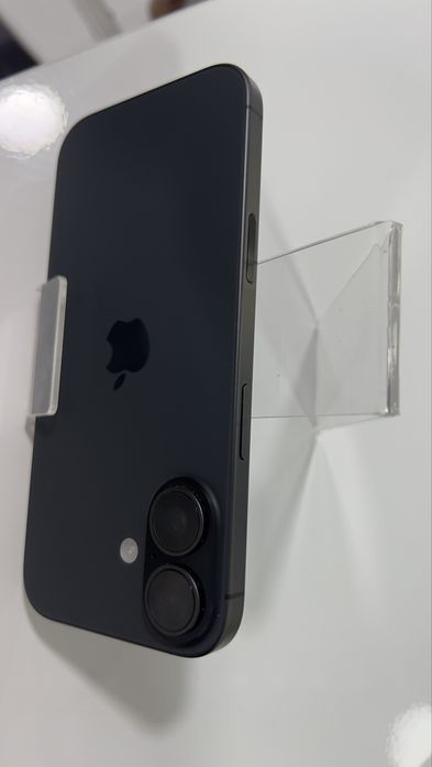 Iphone 17 simplu