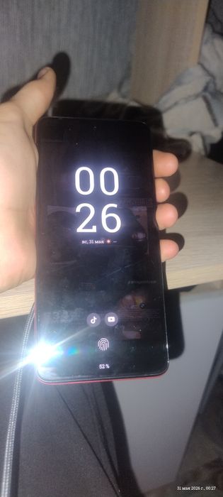 Продам телефон moto g85 5G новый